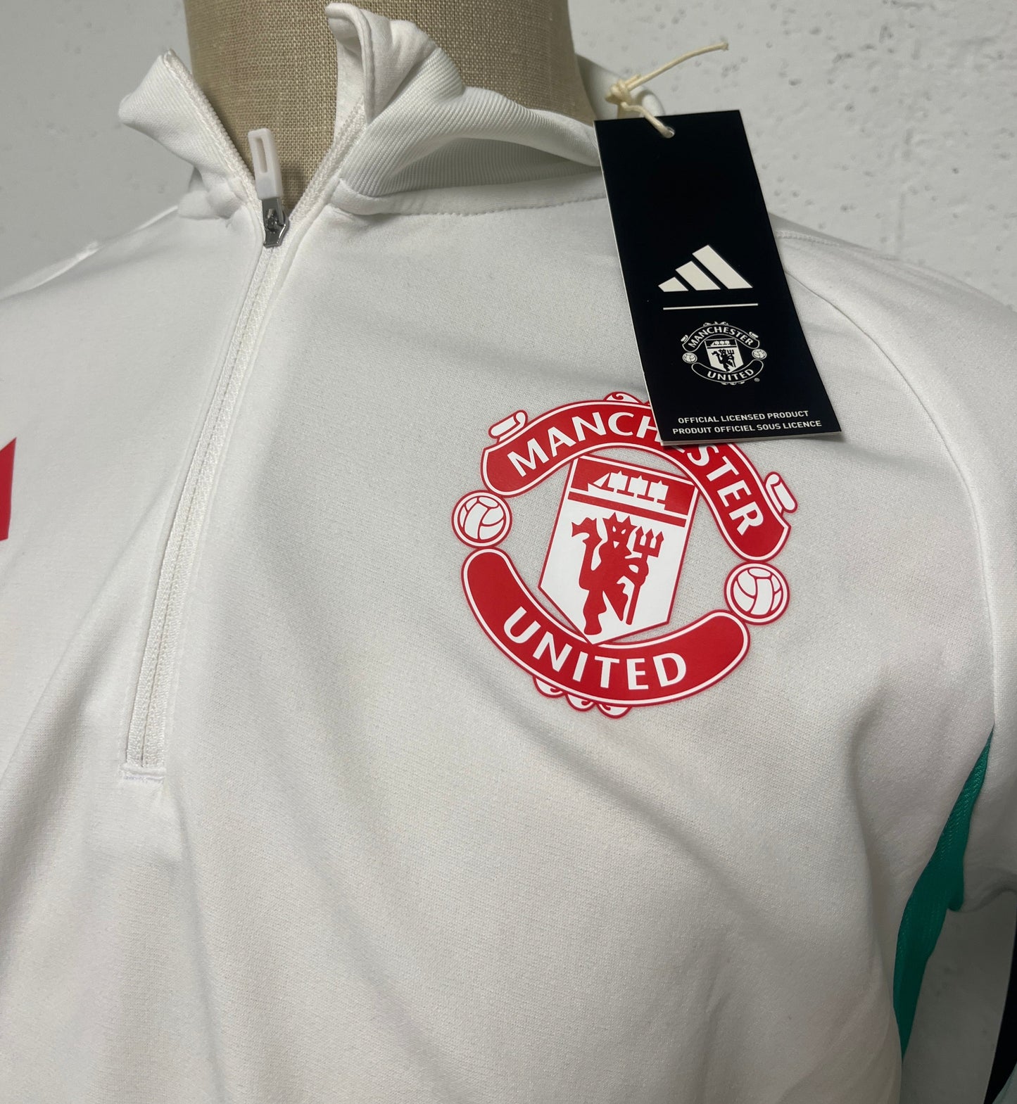 Adidas Manchester United Training Top 2023-24